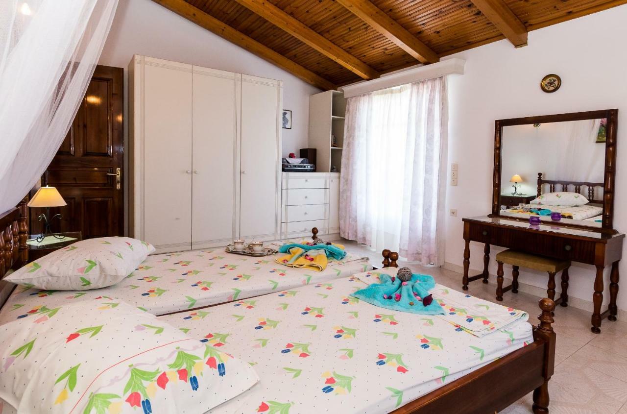 Villa Anna Apartments - 550M From The Beach, By Zantewize Vasilikí Dış mekan fotoğraf