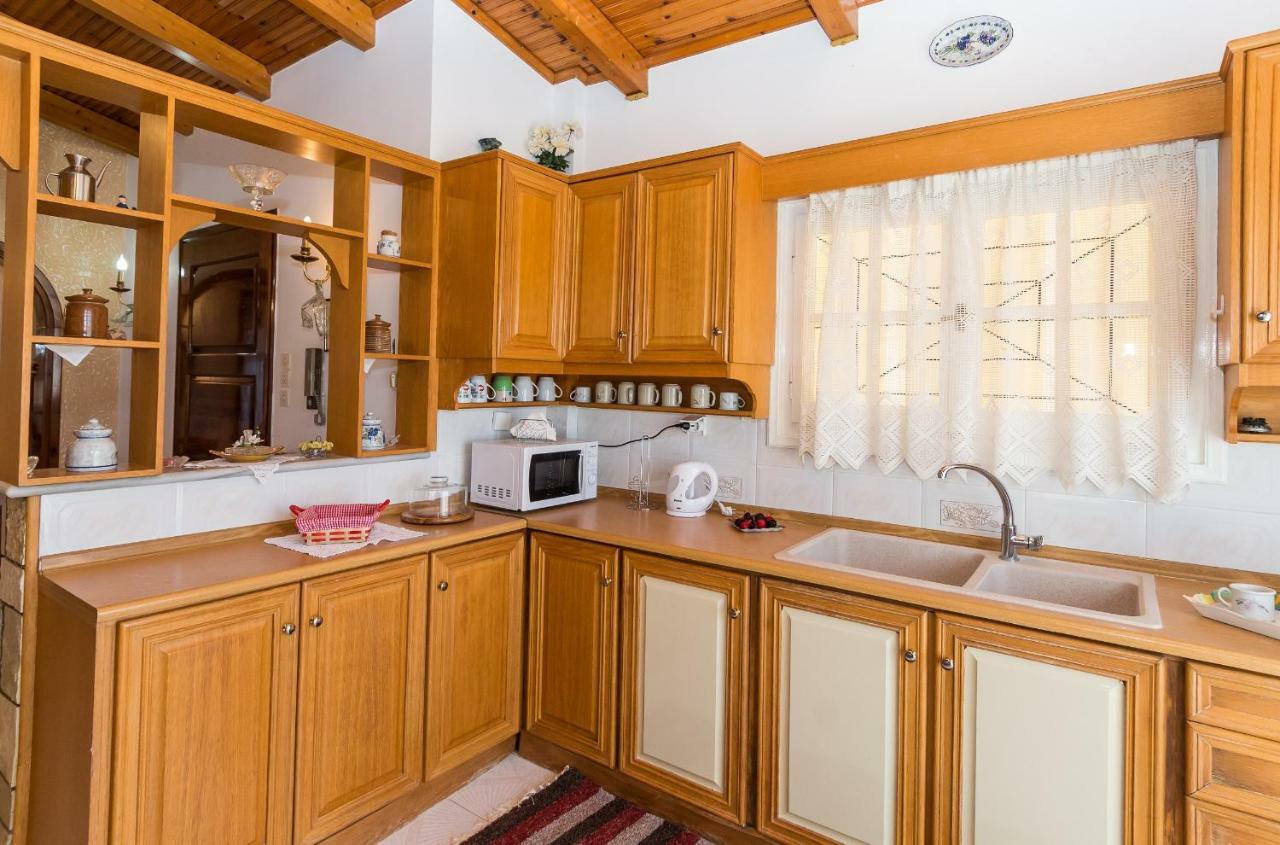 Villa Anna Apartments - 550M From The Beach, By Zantewize Vasilikí Dış mekan fotoğraf