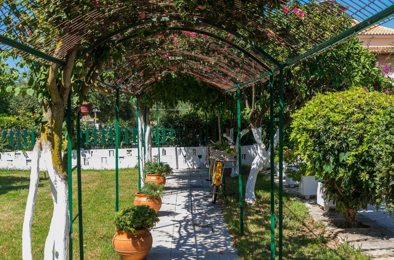Villa Anna Apartments - 550M From The Beach, By Zantewize Vasilikí Dış mekan fotoğraf